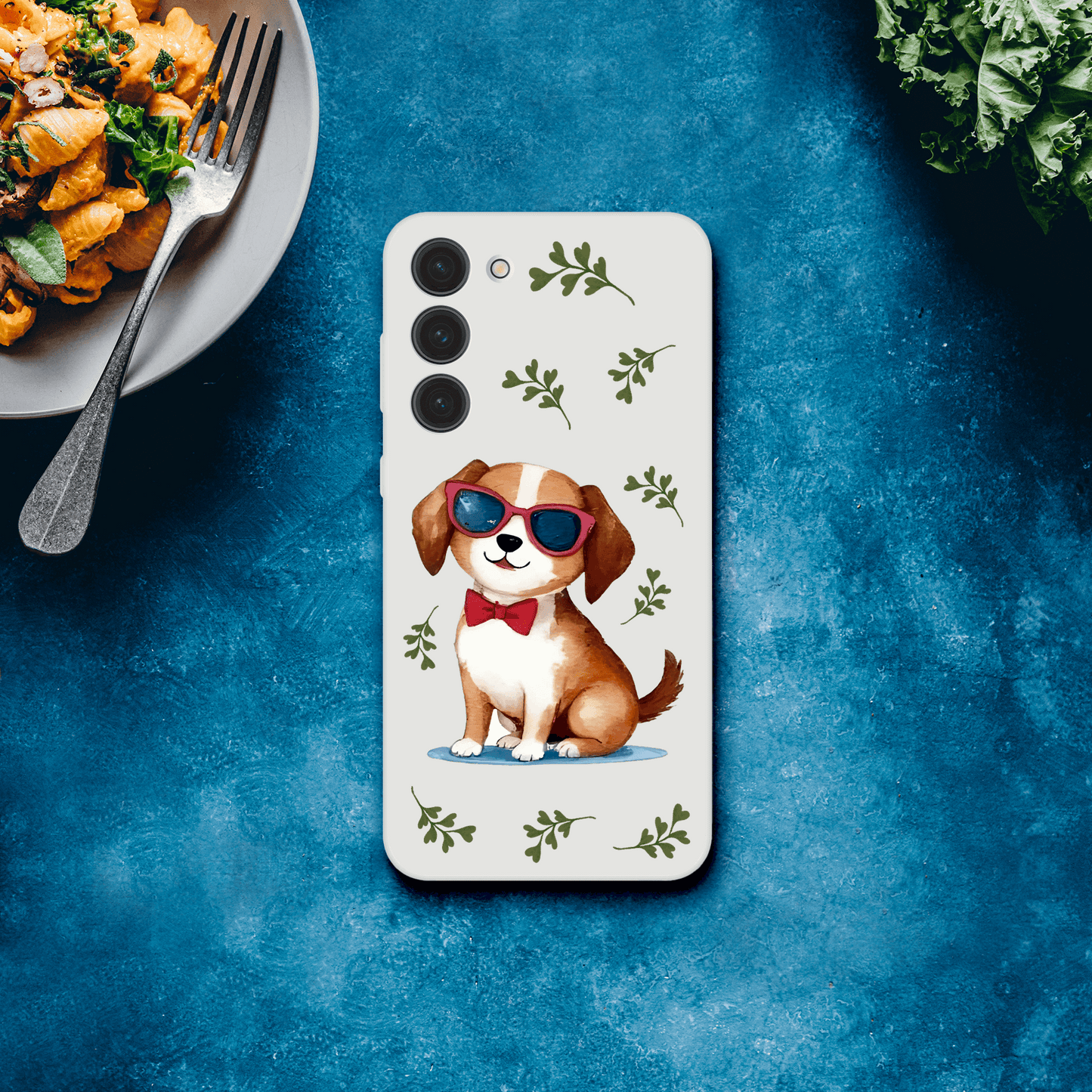 Phone case with a dog design 